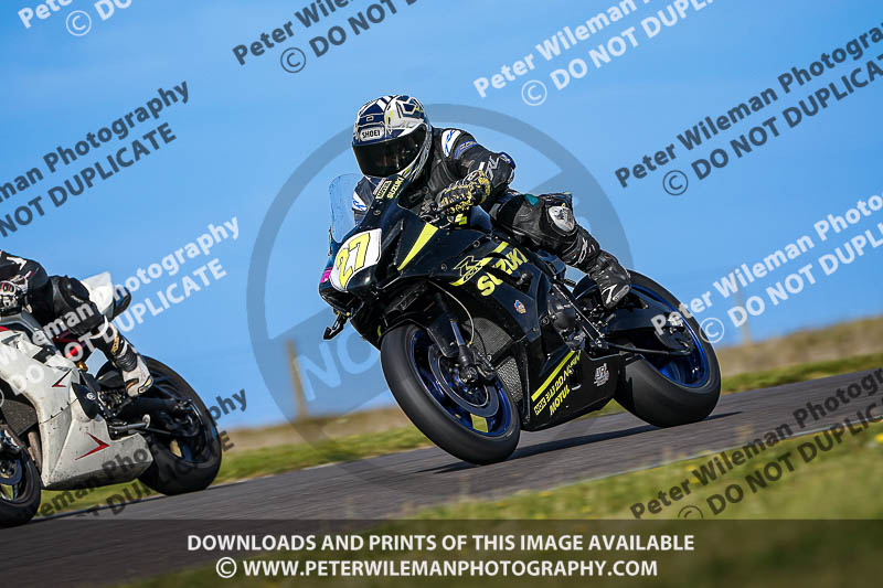 anglesey no limits trackday;anglesey photographs;anglesey trackday photographs;enduro digital images;event digital images;eventdigitalimages;no limits trackdays;peter wileman photography;racing digital images;trac mon;trackday digital images;trackday photos;ty croes